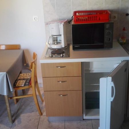 Apartment Tariba Supetarska Draga Quarto foto